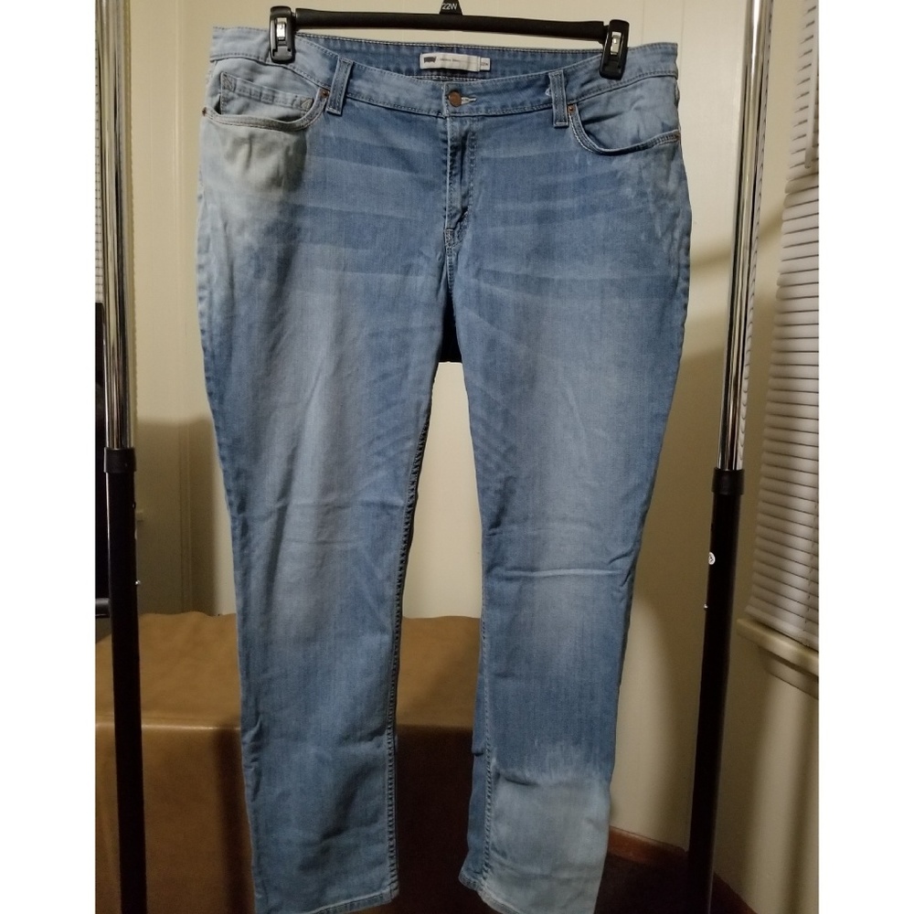 Women's Plus Size Levi Denim Jeans